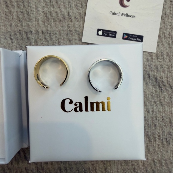 Calmi Gold and Silver Rings Set - Picture 2 of 2
